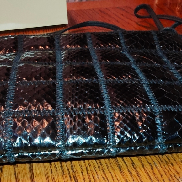 NWOT VINTAGE Pantera Black Snakeskin Leather Crossbody Bag Purse Clutch - Picture 4 of 9